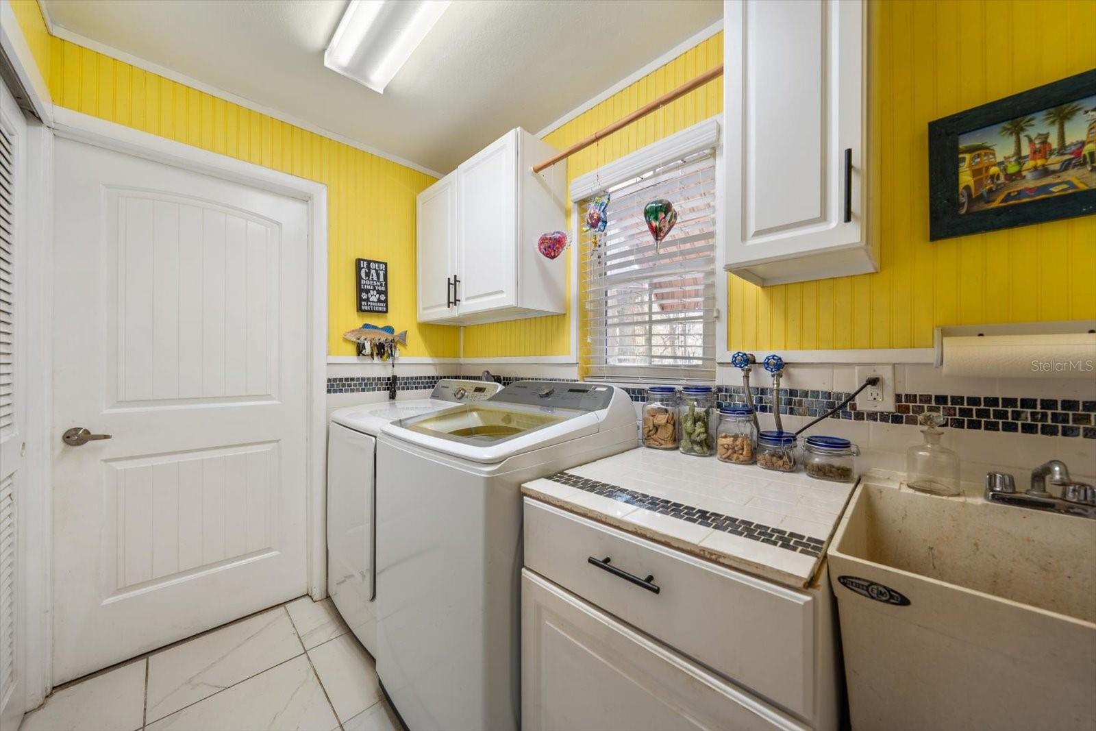 DUNEDIN RIDGE 1ST ADD - Residential