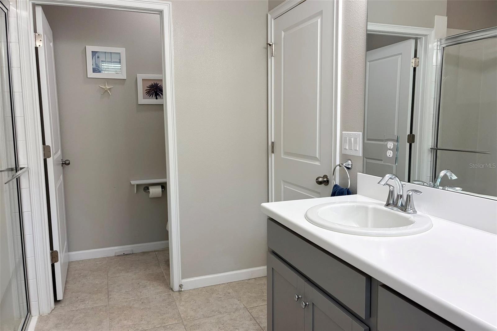 RENAISSANCE/WEST VLGS PH 1 - Residential Lease