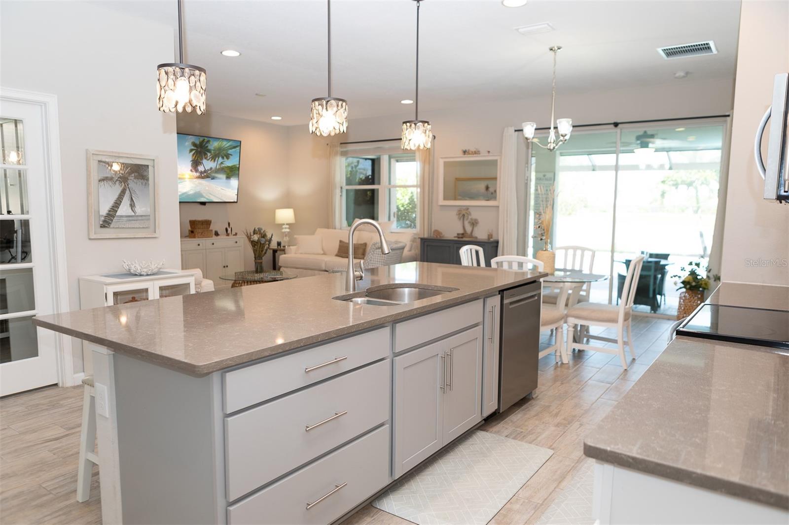 RENAISSANCE/WEST VLGS PH 1 - Residential Lease
