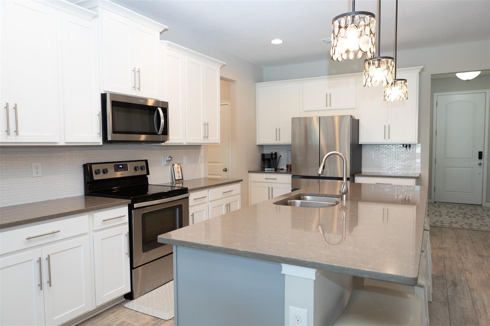 RENAISSANCE/WEST VLGS PH 1 - Residential Lease