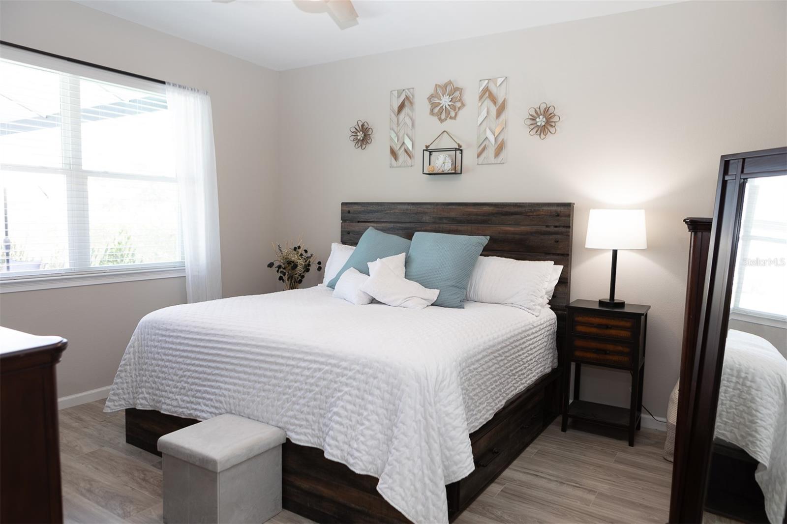 RENAISSANCE/WEST VLGS PH 1 - Residential Lease