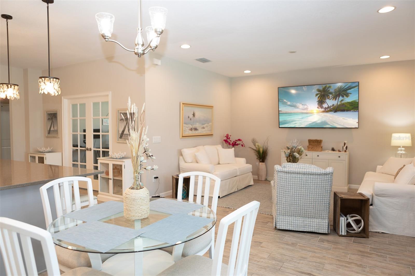 RENAISSANCE/WEST VLGS PH 1 - Residential Lease