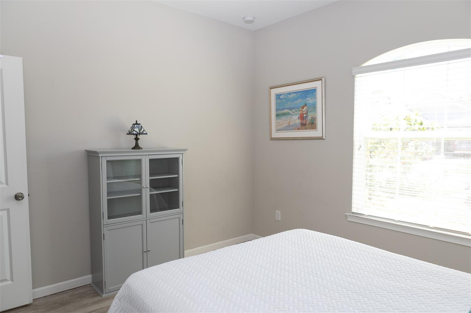 RENAISSANCE/WEST VLGS PH 1 - Residential Lease