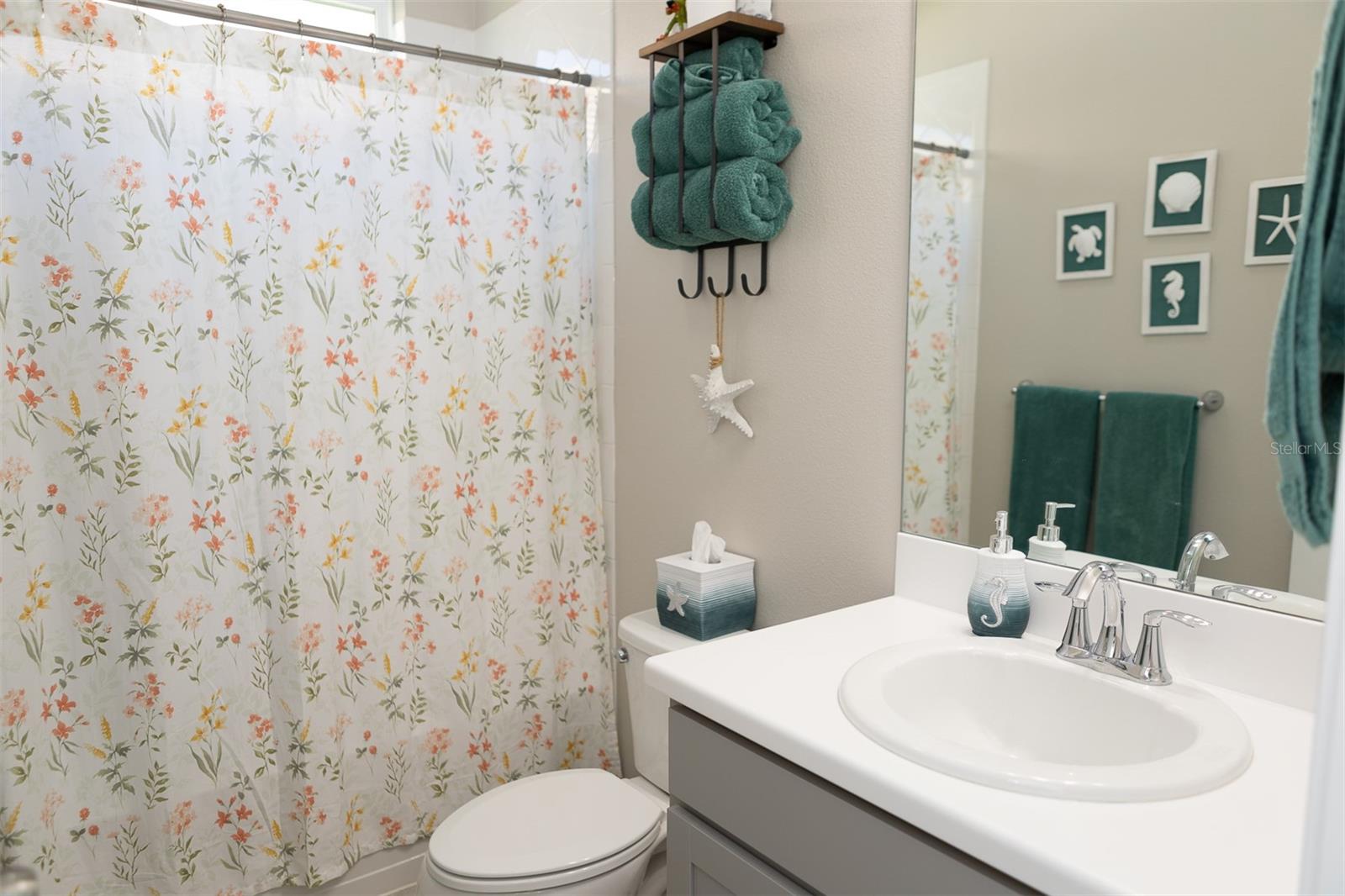 RENAISSANCE/WEST VLGS PH 1 - Residential Lease