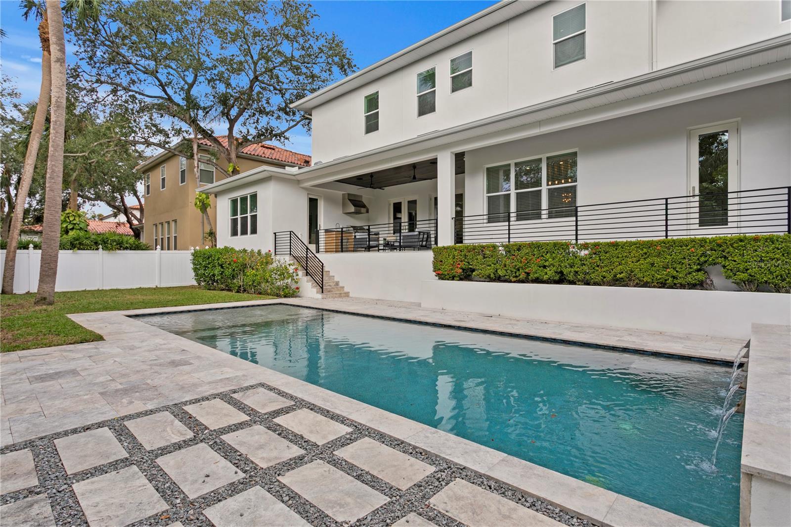 SUNSET PARK - Residential