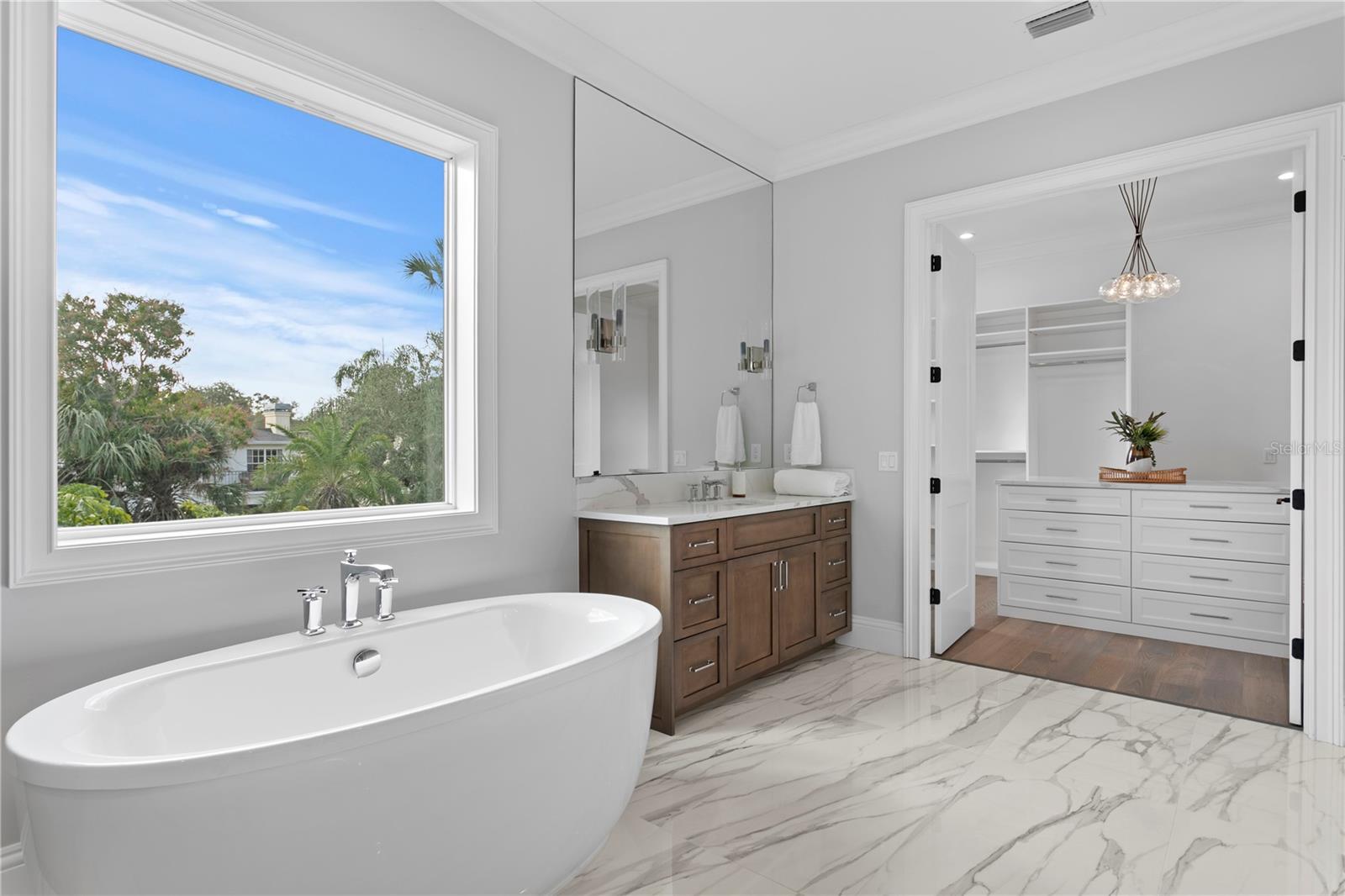 SUNSET PARK - Residential