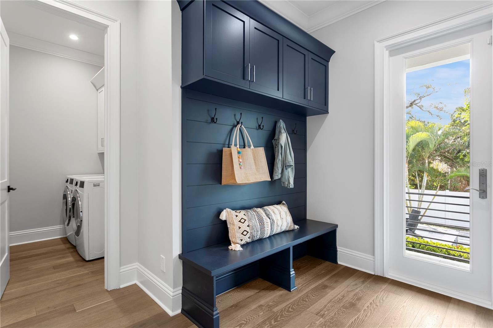 SUNSET PARK - Residential