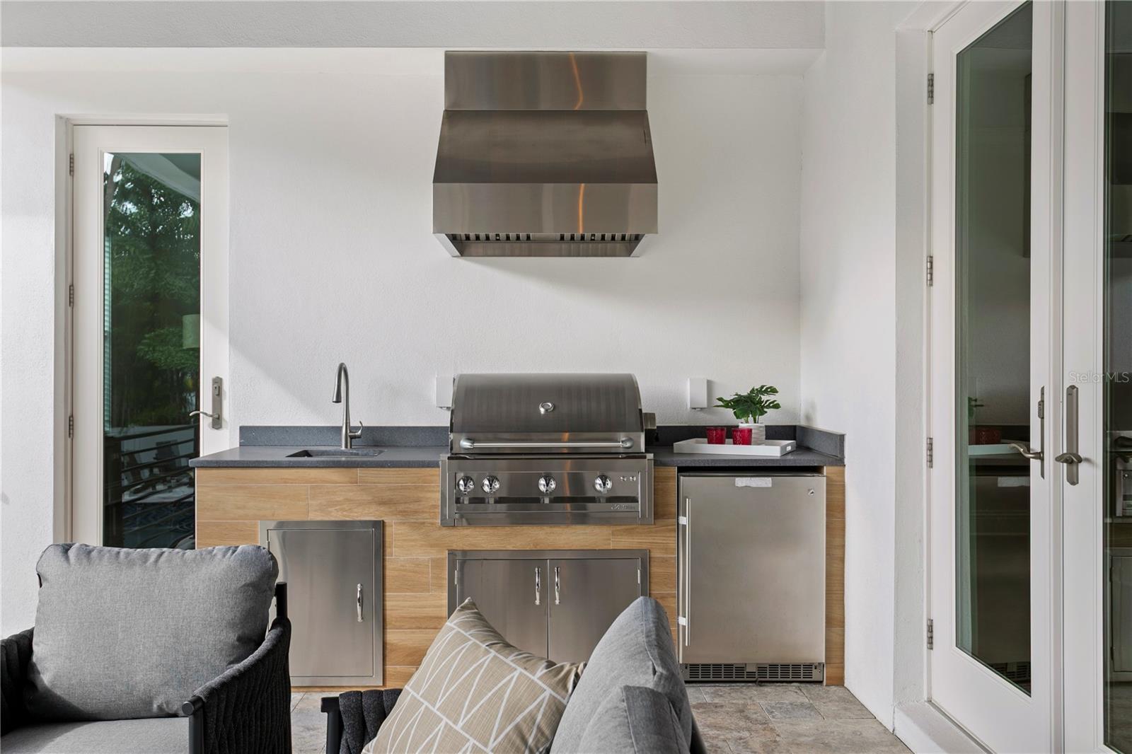 SUNSET PARK - Residential