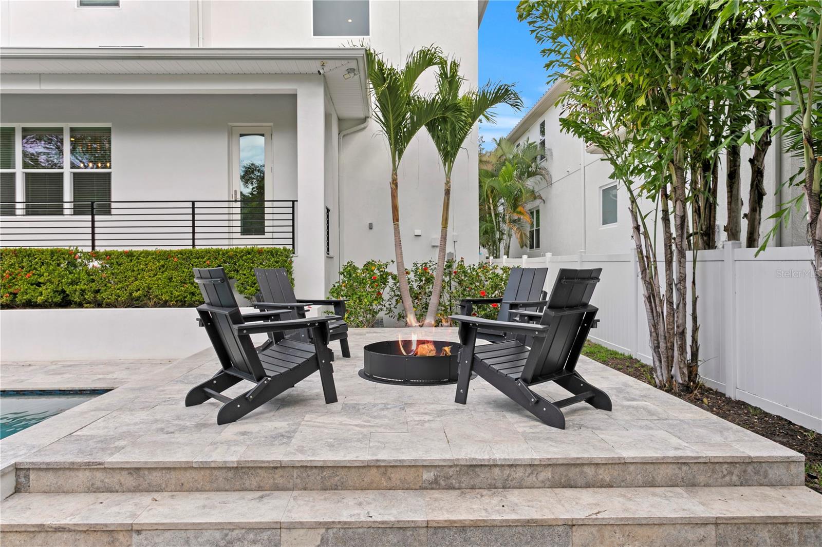 SUNSET PARK - Residential