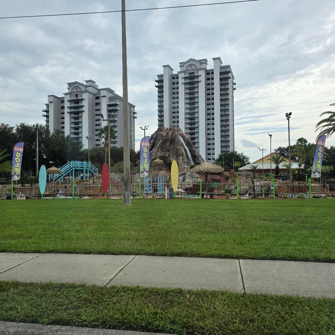 13427 BLUE HERON BEACH DR 1405