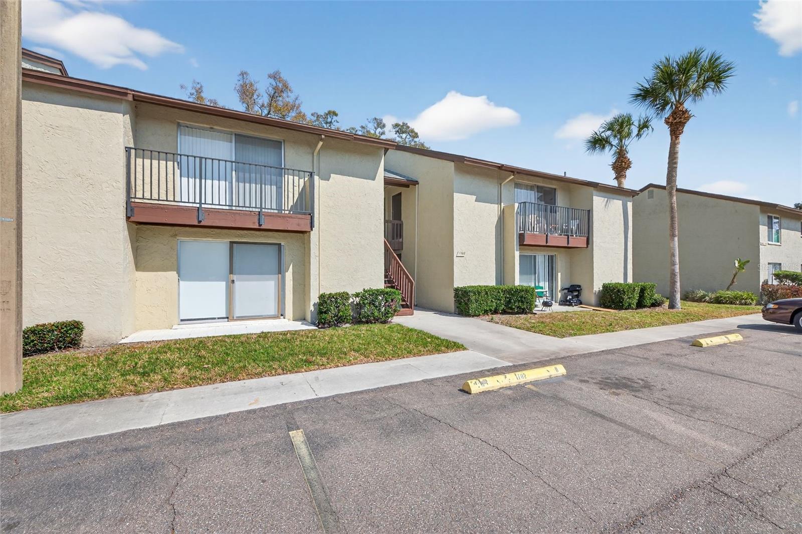 WOODSIDE VILLAGE CONDO - Residential