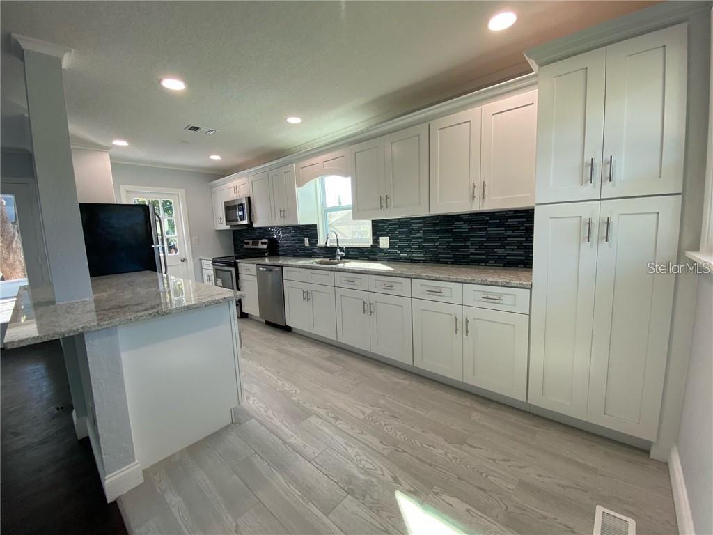 INDIAN OAKS SUB - Residential Lease