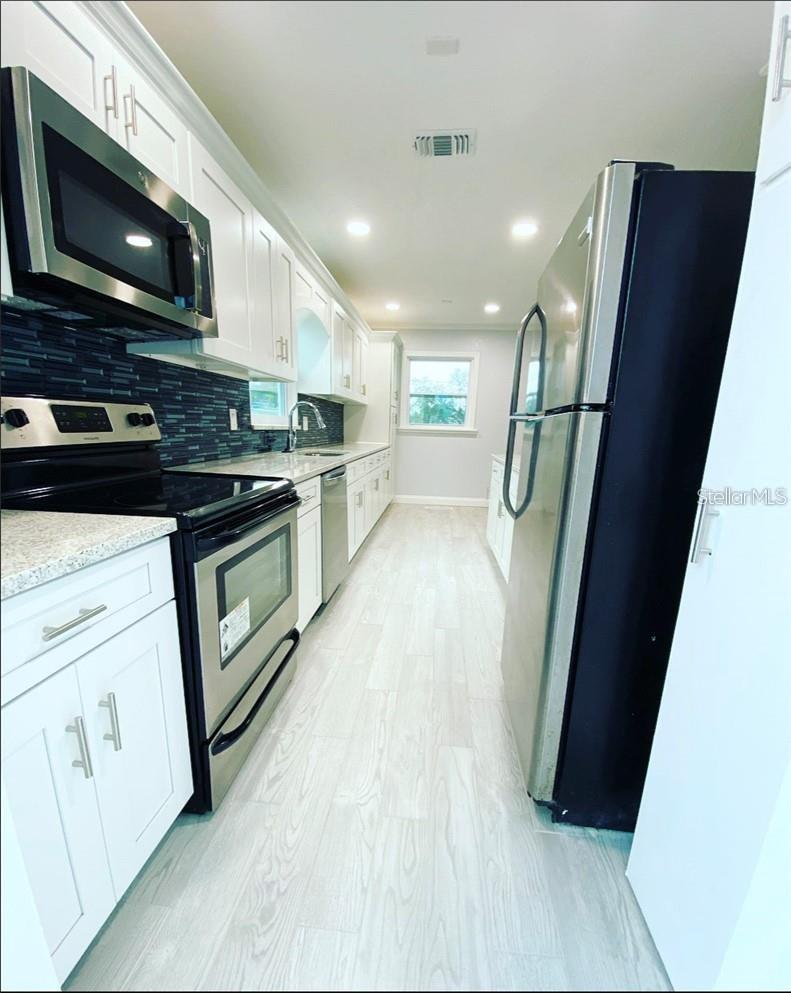 INDIAN OAKS SUB - Residential Lease