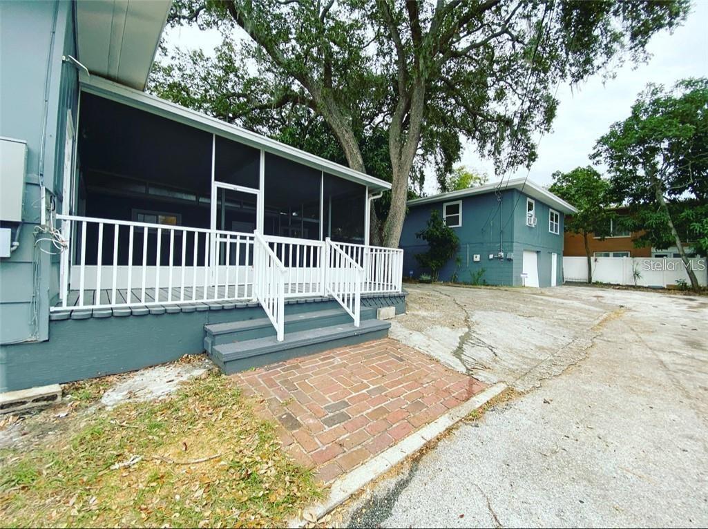 INDIAN OAKS SUB - Residential Lease