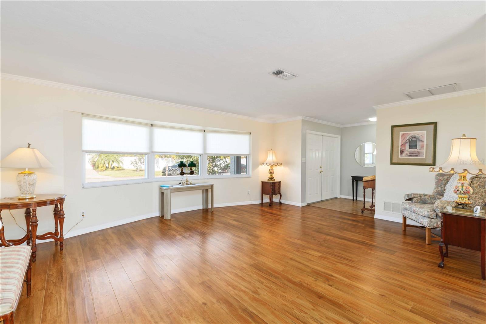 3363 SHEFFIELD CIRCLE