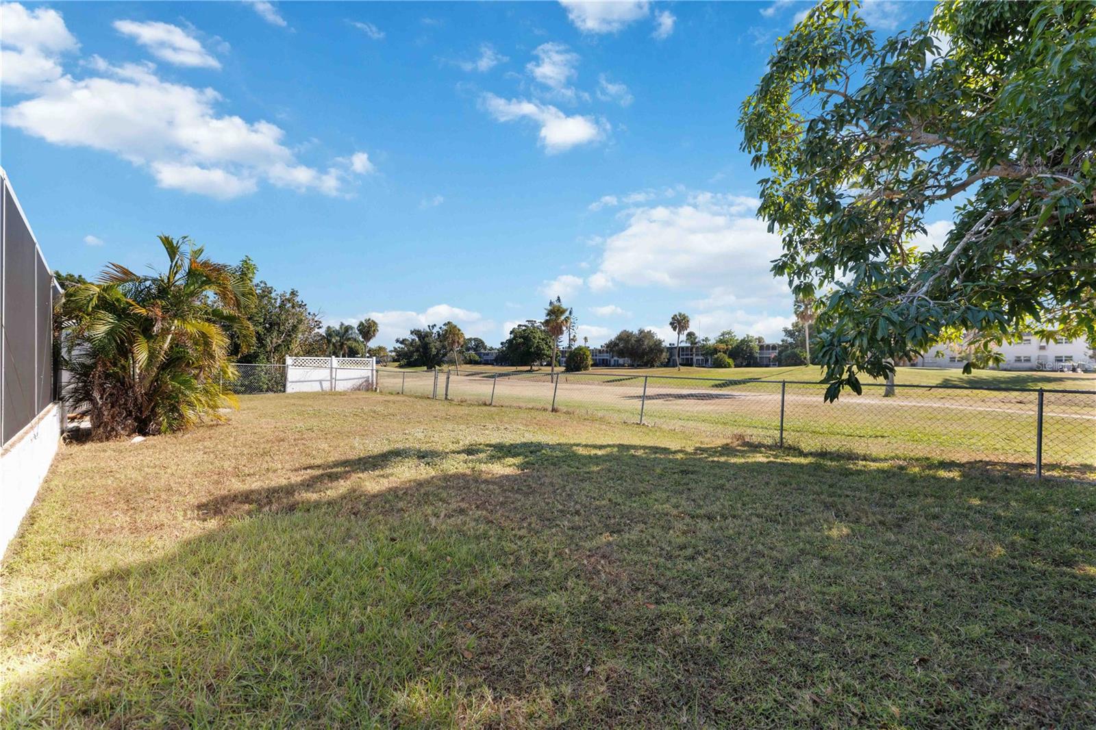 VILLAGE GREEN CLUB ESTATES - Residential