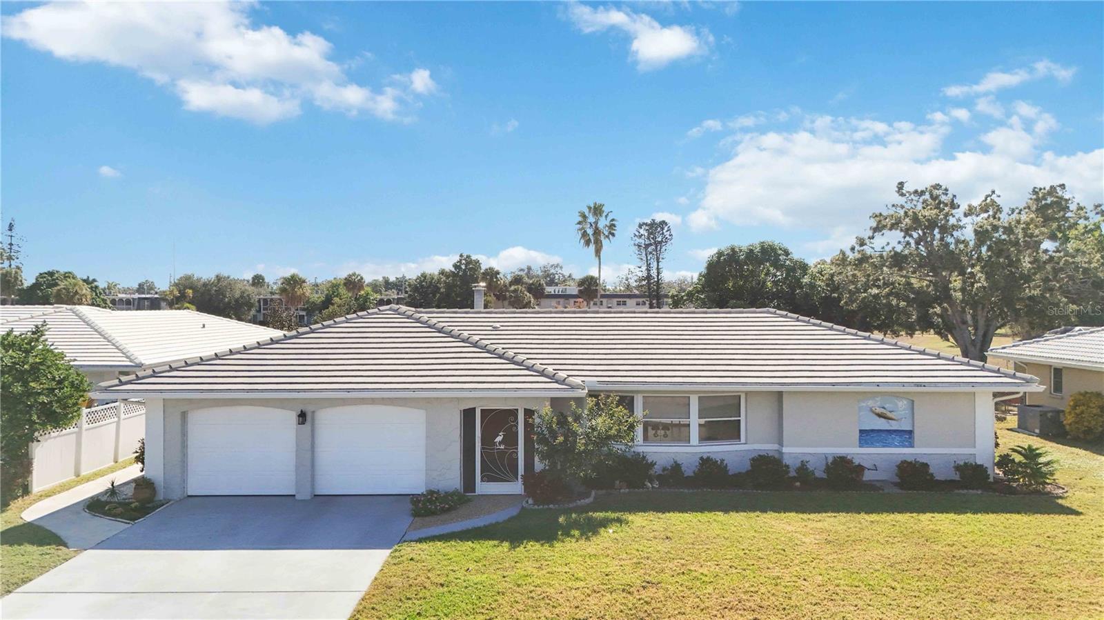 VILLAGE GREEN CLUB ESTATES - Residential