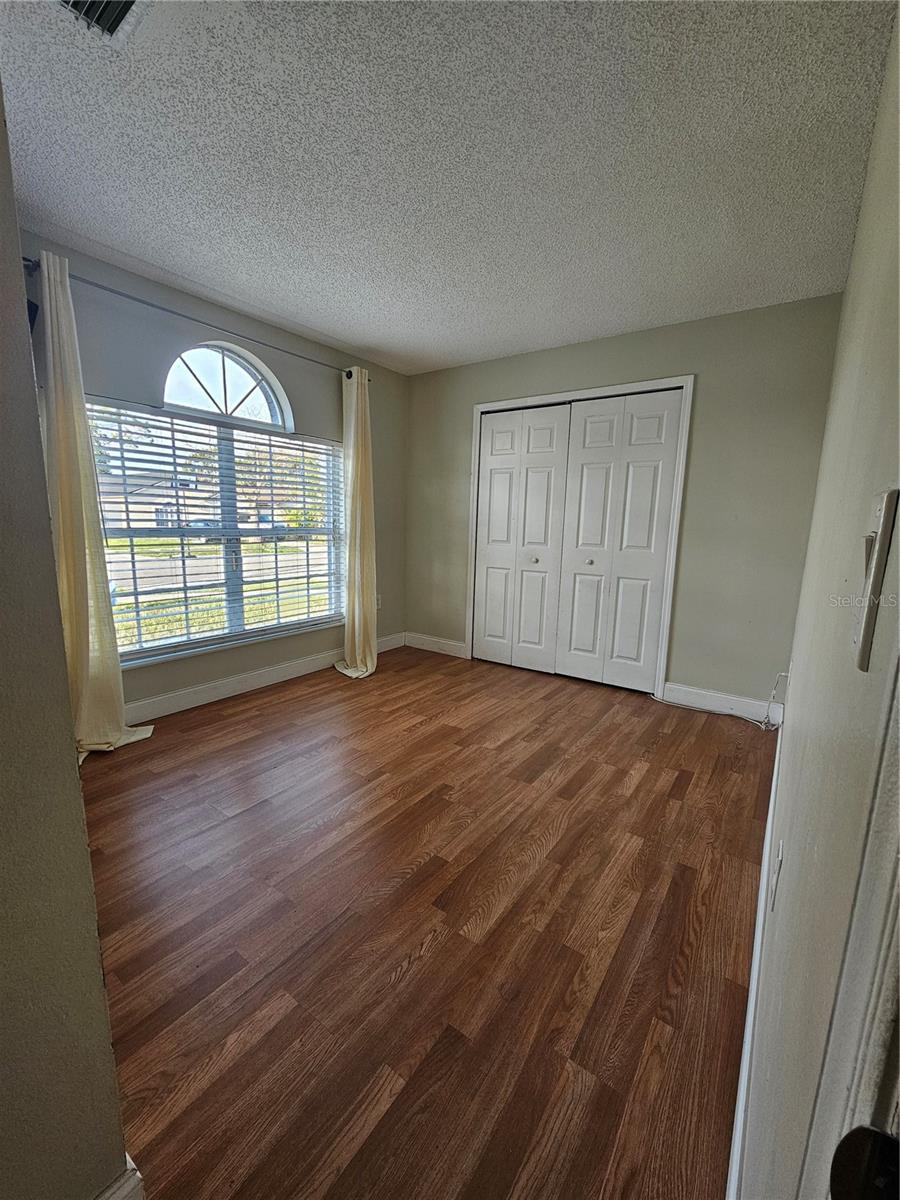 ISLANDS PH 04 - Residential Lease