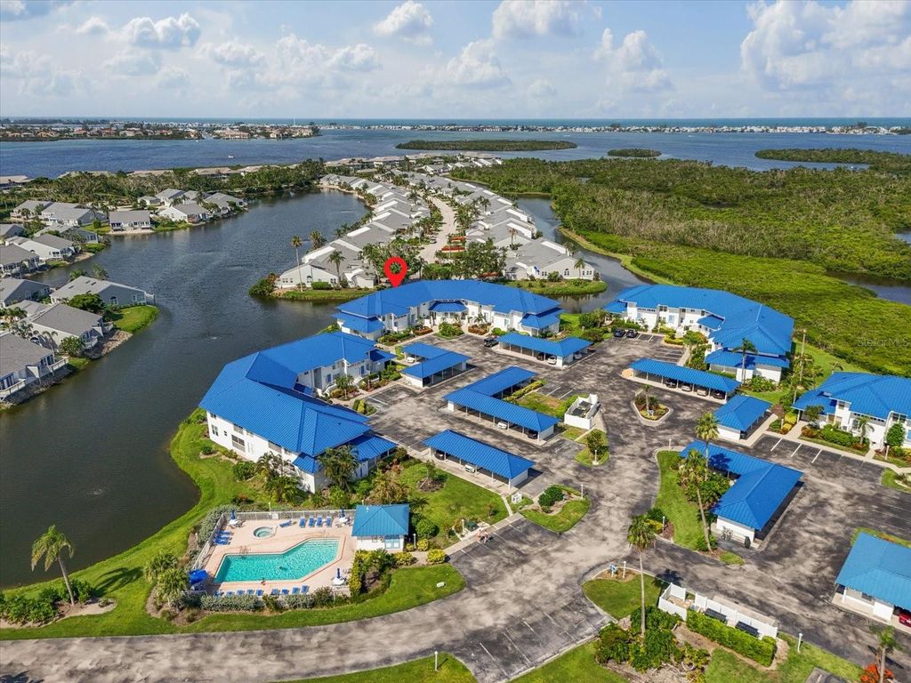 Photo of 970 Sandpiper Circle #970, Bradenton, FL 34209 (MLS # A4658543)