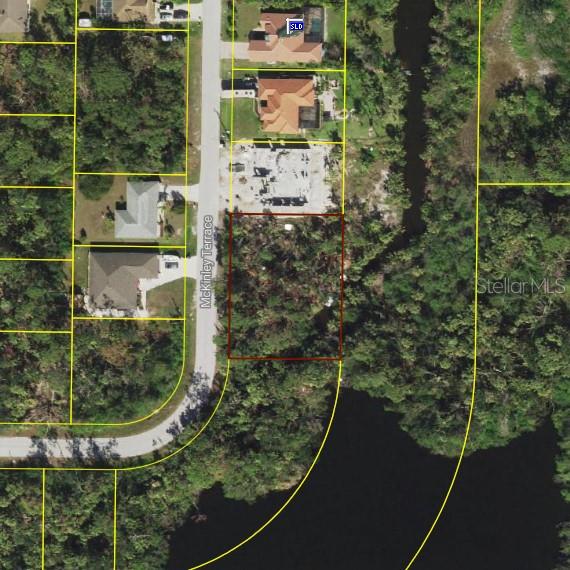 This .45 acre residential lot situated on a peaceful fresh water canal offers a prime opportunity to design and build your ideal dream home, with the perfect blend of nature and privacy. To the left of the property (standing on the property its all the land to the left) lies land owned by the county which features a large county pond. Conveniently located just minutes from shopping, dining, entertainment, and beaches.
"All Information provided is deemed reliable but not guaranteed. Information regarding property boundaries and lot dimensions is based on available records and may need to be verified by a surveyor."