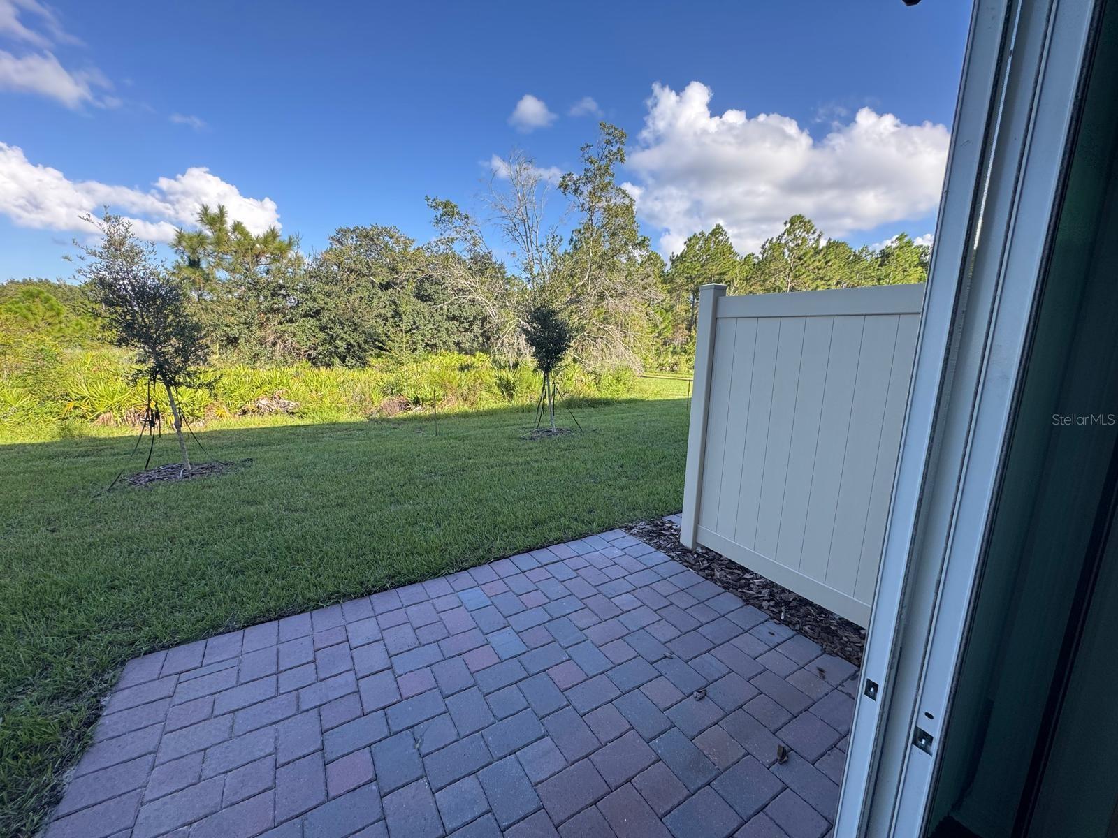 THE MEADOW AT CROSSPRAIRIE TOWNES - Residential Lease