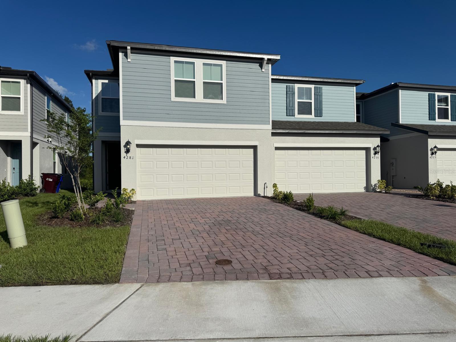 THE MEADOW AT CROSSPRAIRIE TOWNES - Residential Lease