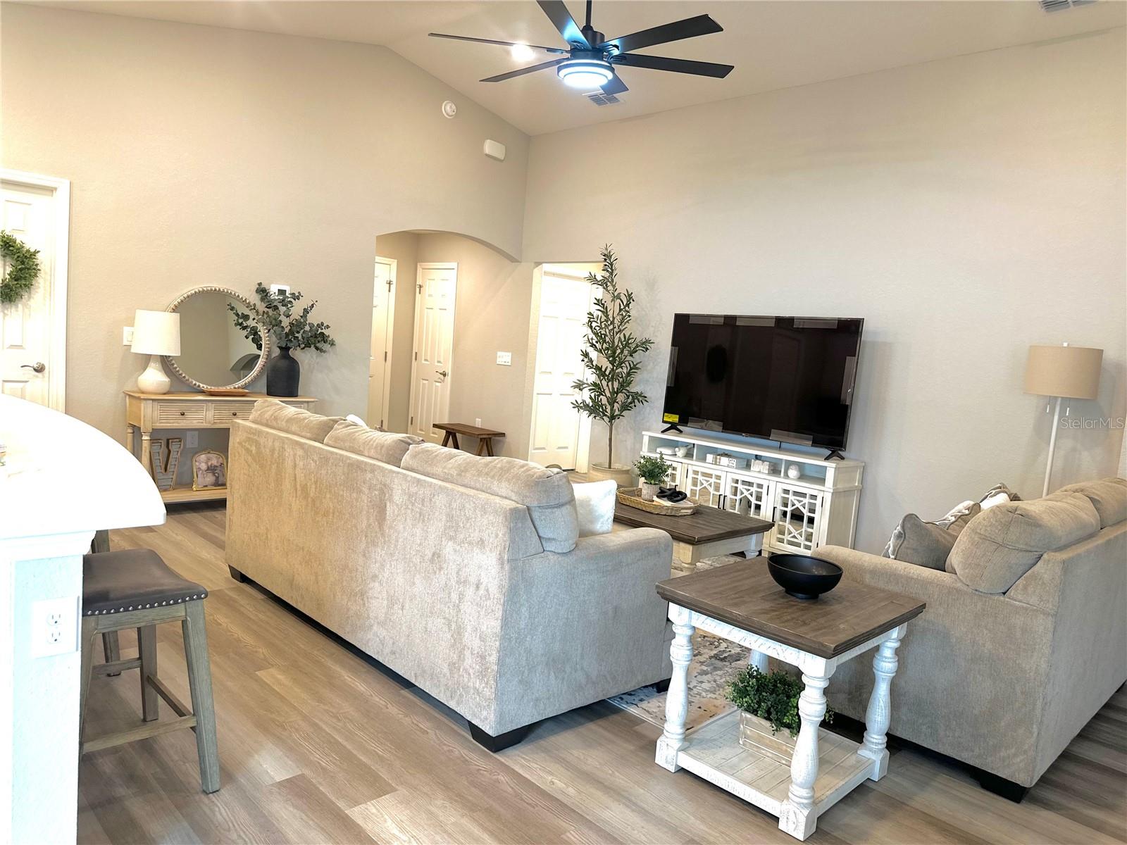 EAGLE HAMMOCK - Residential