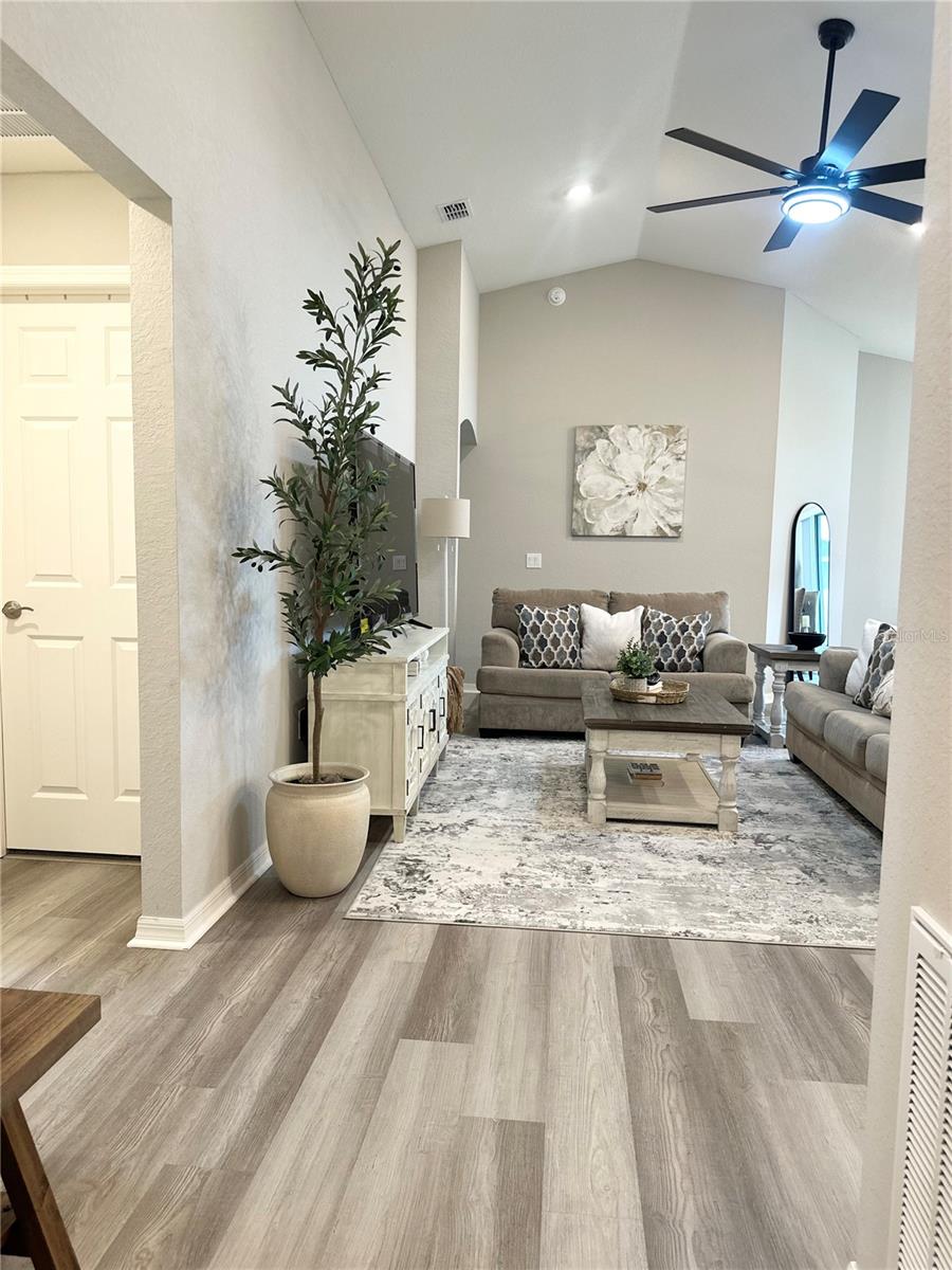 EAGLE HAMMOCK - Residential