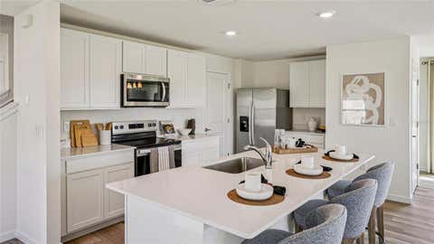 Tiny photo for 2118 NE 33rd Lane, Ocala, FL 34470 (MLS # OM727718)