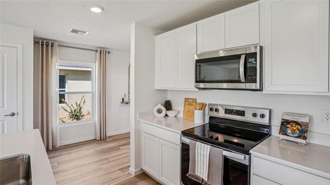Tiny photo for 2118 NE 33rd Lane, Ocala, FL 34470 (MLS # OM727718)