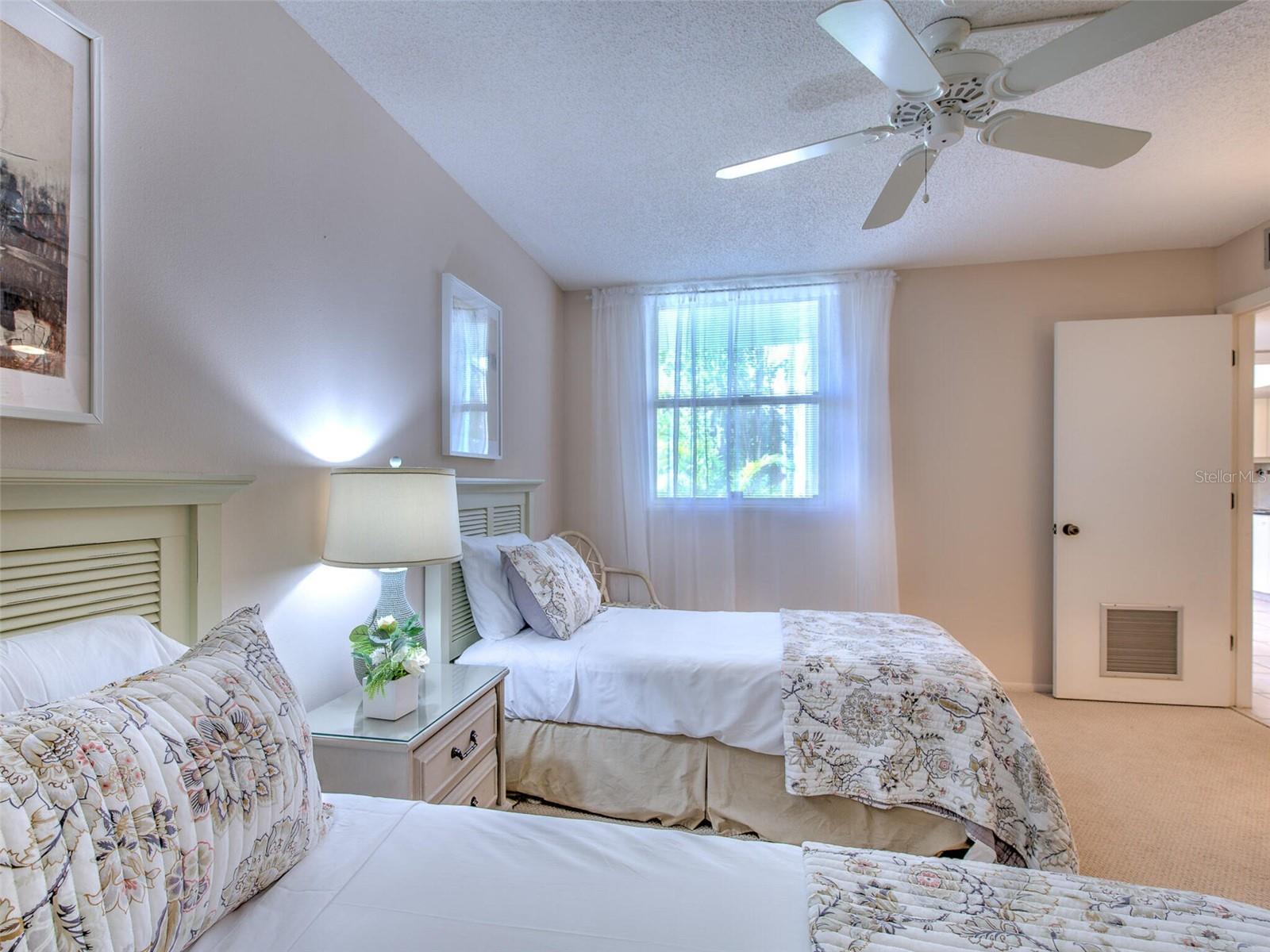BAYPORT BCH & TEN PH F - Residential Lease