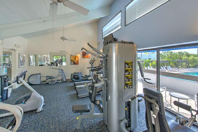 BAYPORT BCH & TEN PH F - Residential Lease