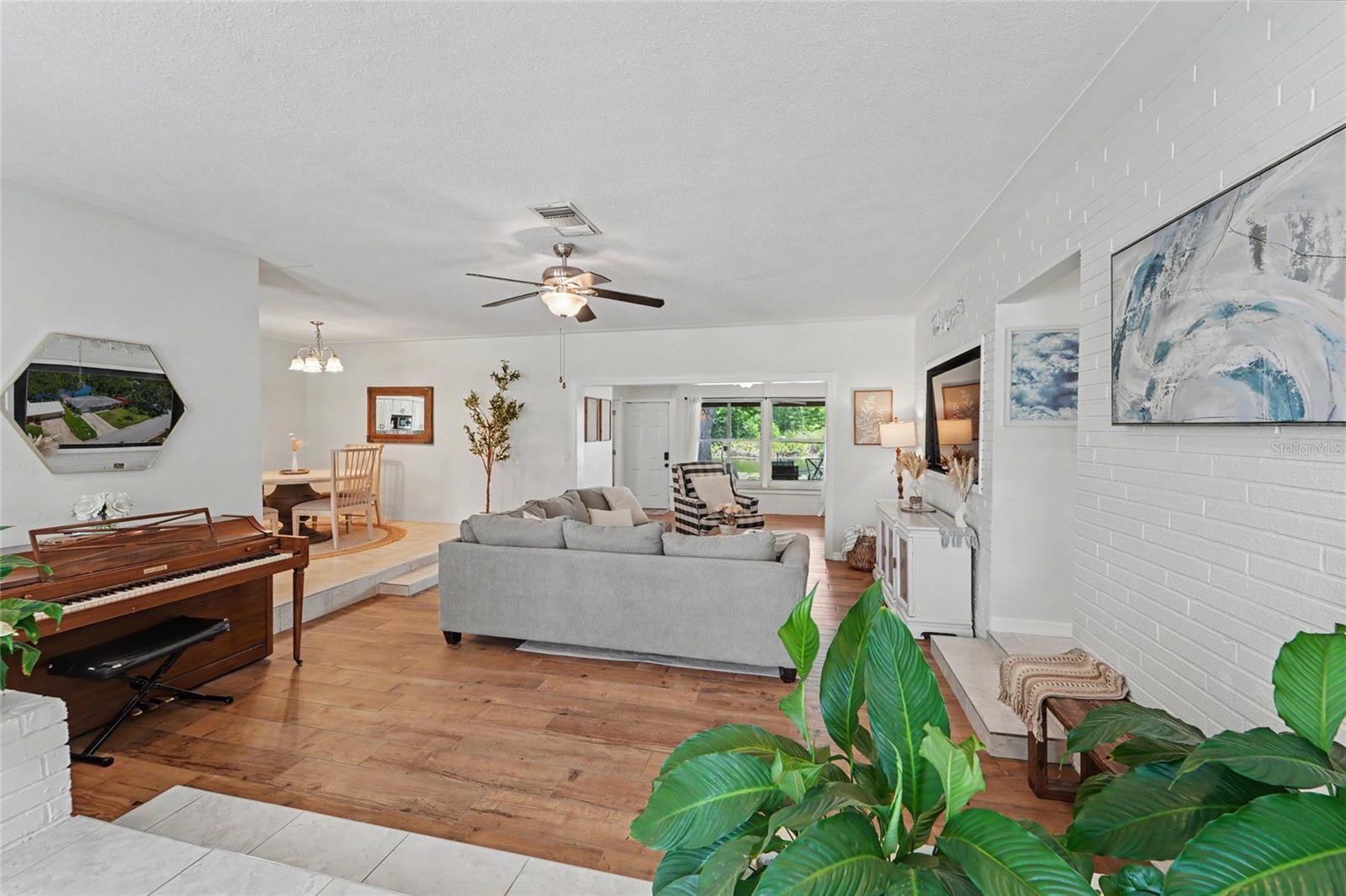 8879 LAKEWOOD DRIVE