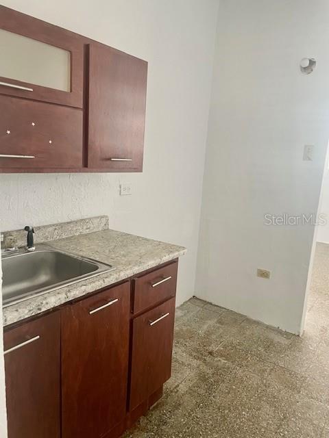 URBANIZACION ALTAMESA - Residential