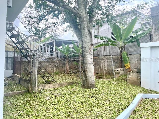 URBANIZACION ALTAMESA - Residential