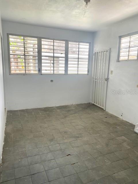 URBANIZACION ALTAMESA - Residential