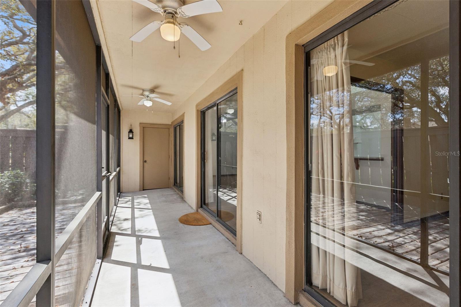 121 FEATHER EDGE LOOP 5E