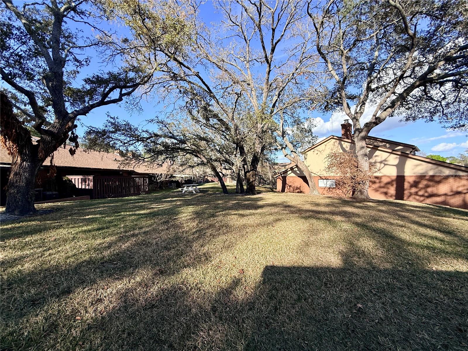 FEATHER EDGE A CONDO - Residential