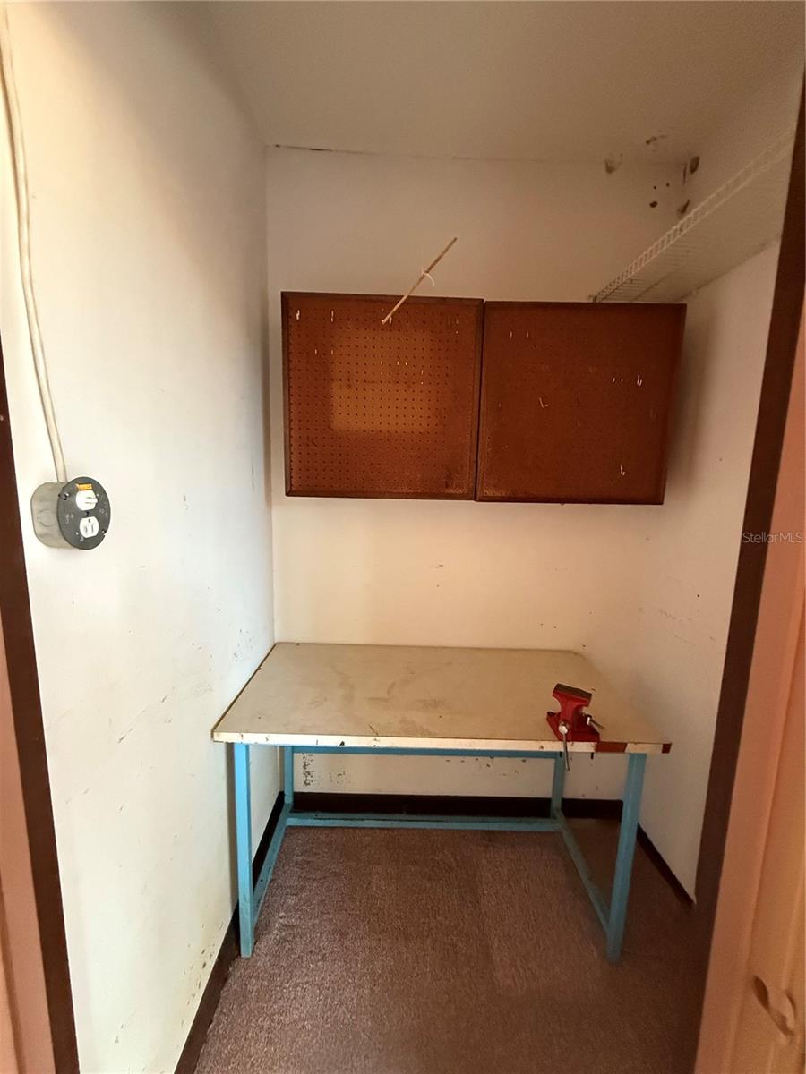 FEATHER EDGE A CONDO - Residential