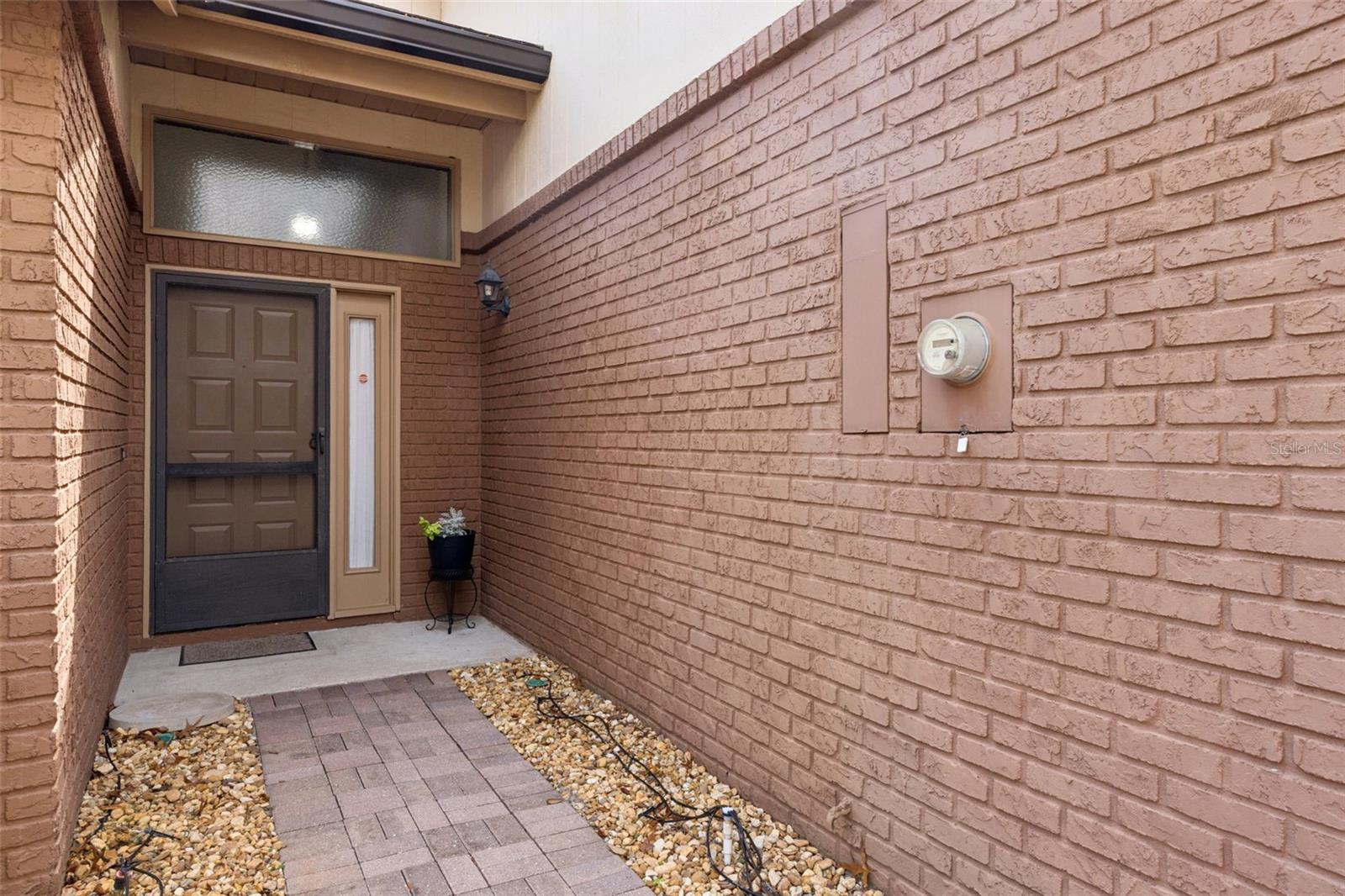 FEATHER EDGE A CONDO - Residential