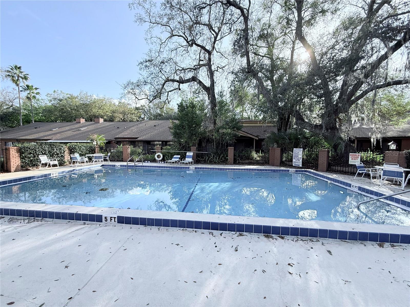 FEATHER EDGE A CONDO - Residential