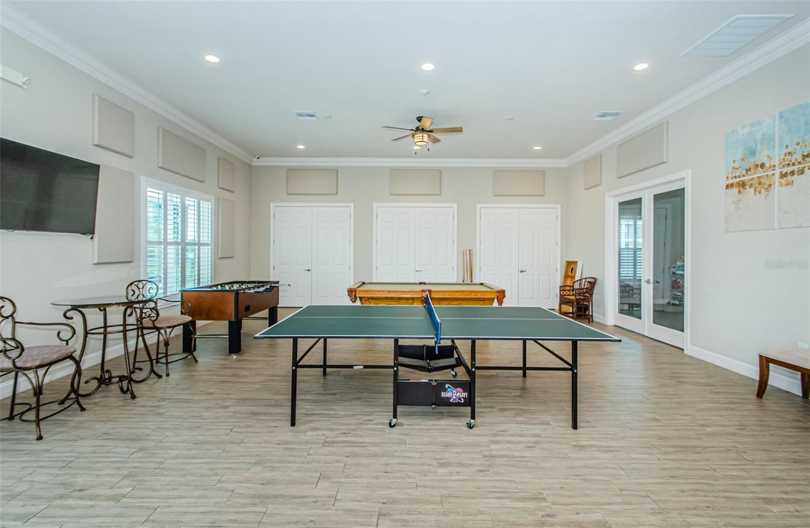 SAND PEBBLE POINTE CONDO 01 AMD 02 - Residential