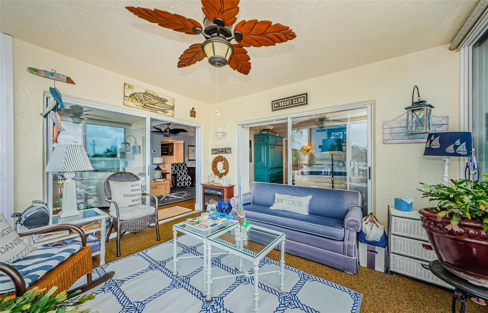 SAND PEBBLE POINTE CONDO 01 AMD 02 - Residential