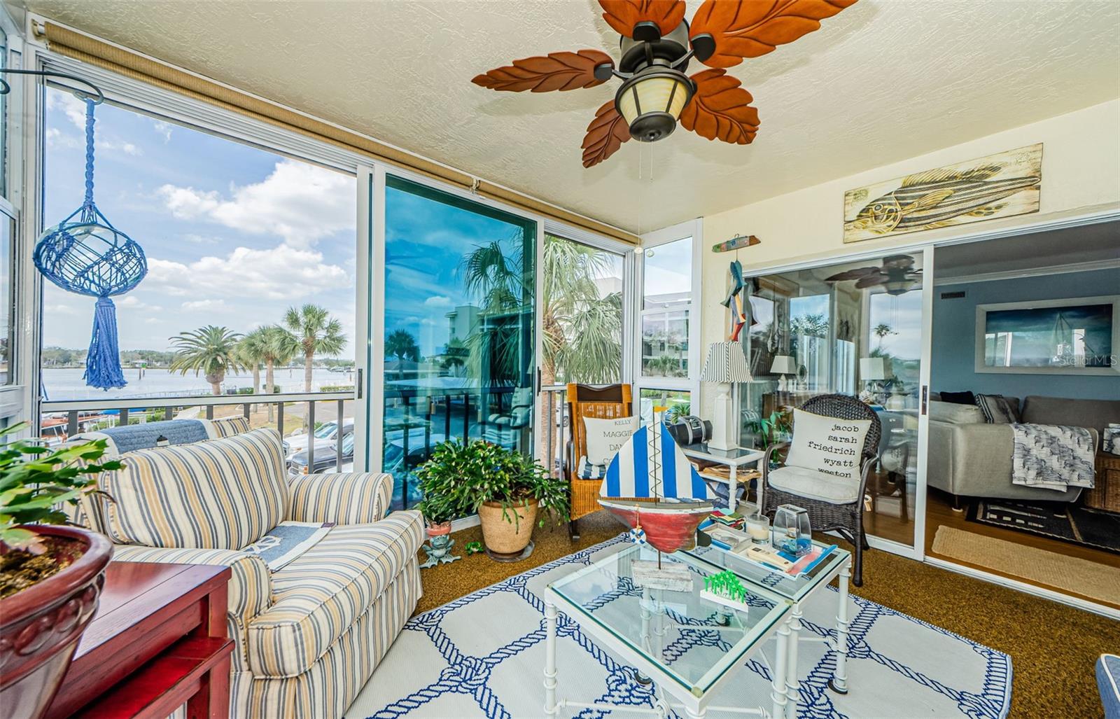 SAND PEBBLE POINTE CONDO 01 AMD 02 - Residential