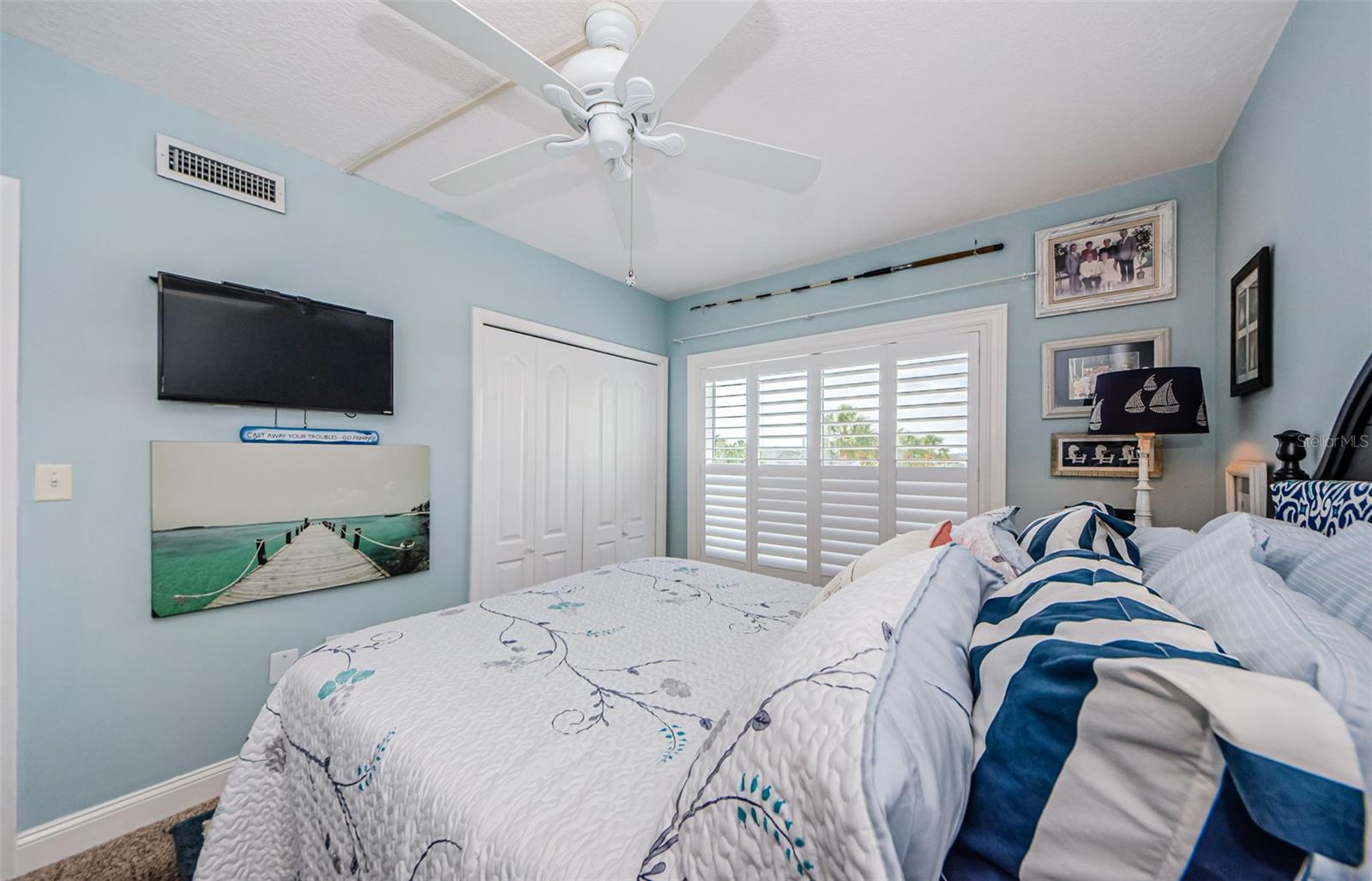 SAND PEBBLE POINTE CONDO 01 AMD 02 - Residential