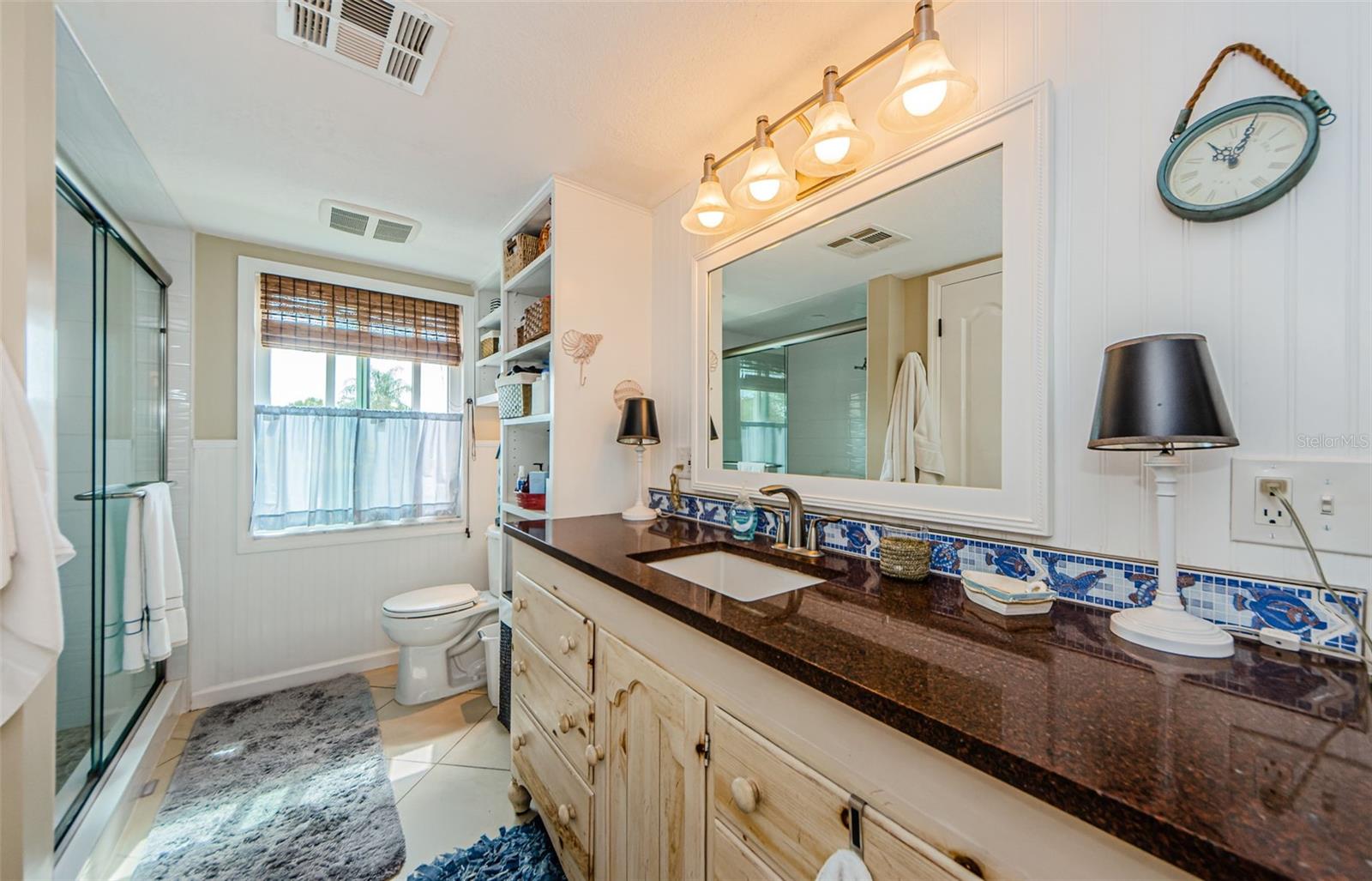 SAND PEBBLE POINTE CONDO 01 AMD 02 - Residential