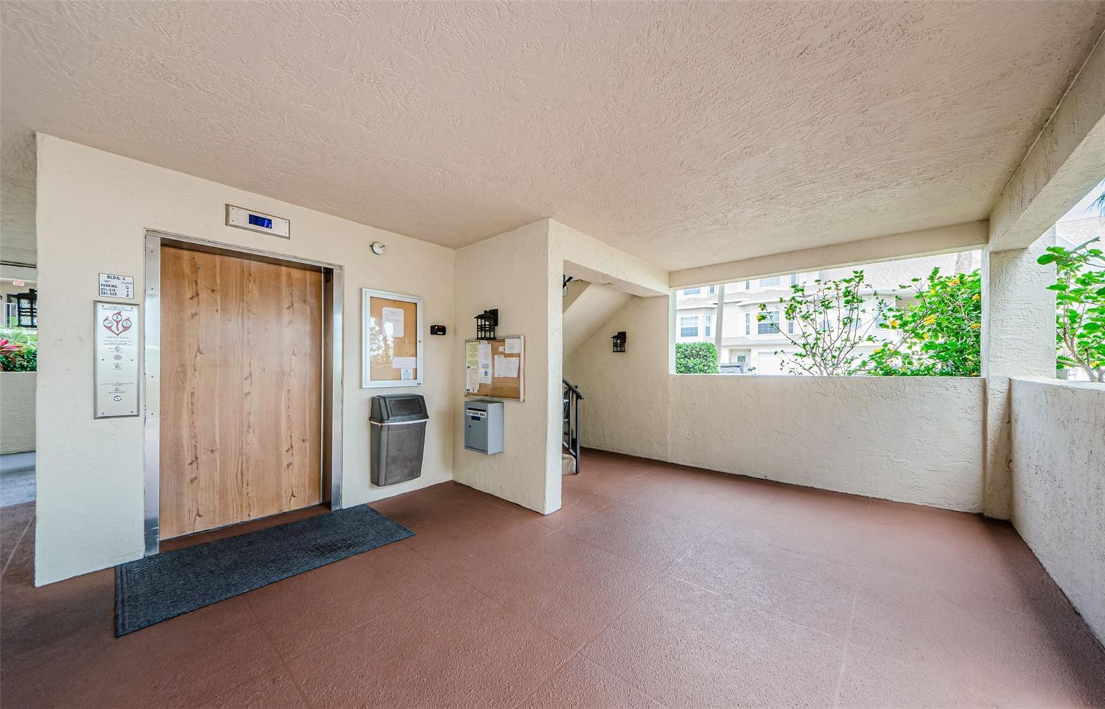 SAND PEBBLE POINTE CONDO 01 AMD 02 - Residential