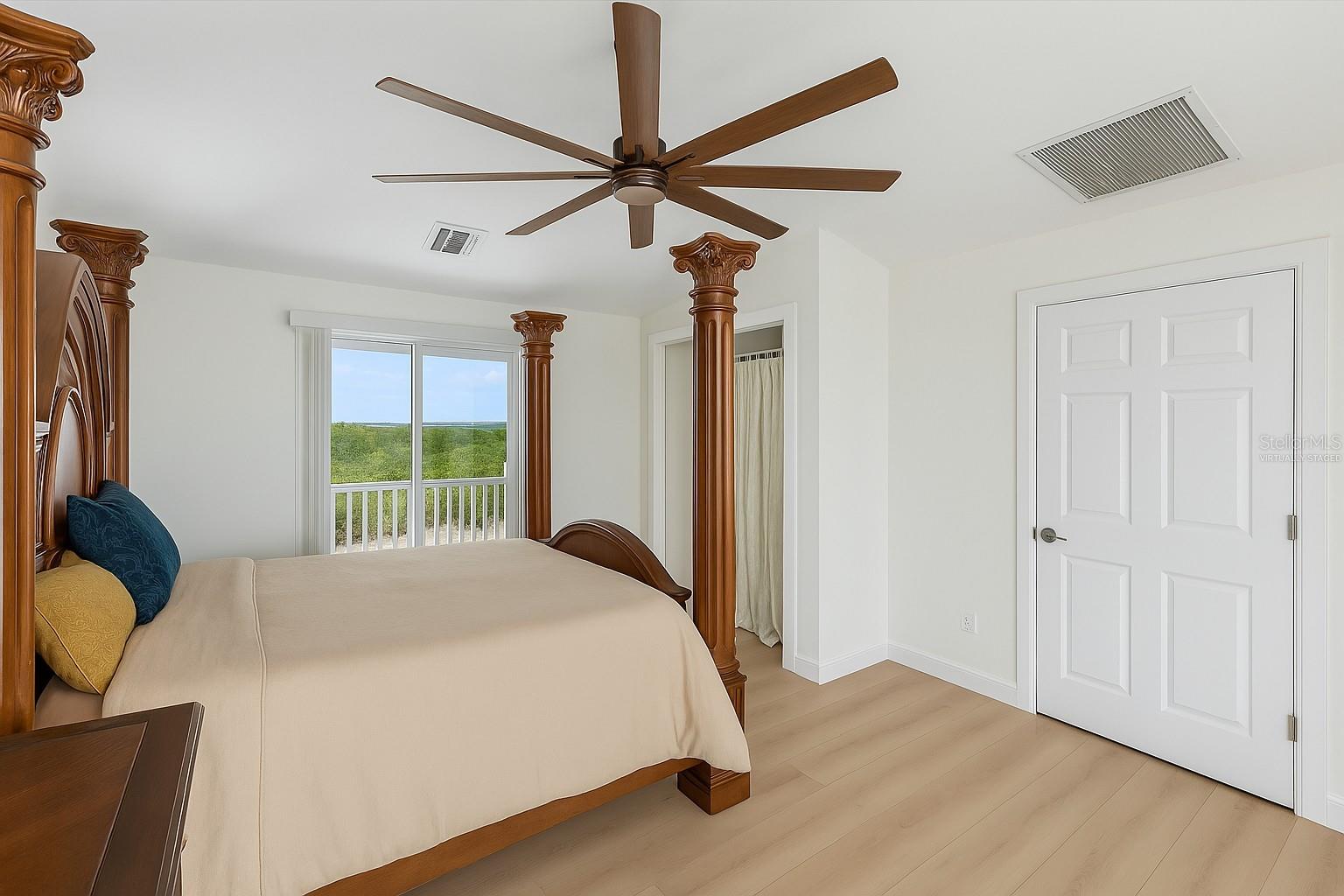 LONG BEACH ESTATES SEC B - Residential