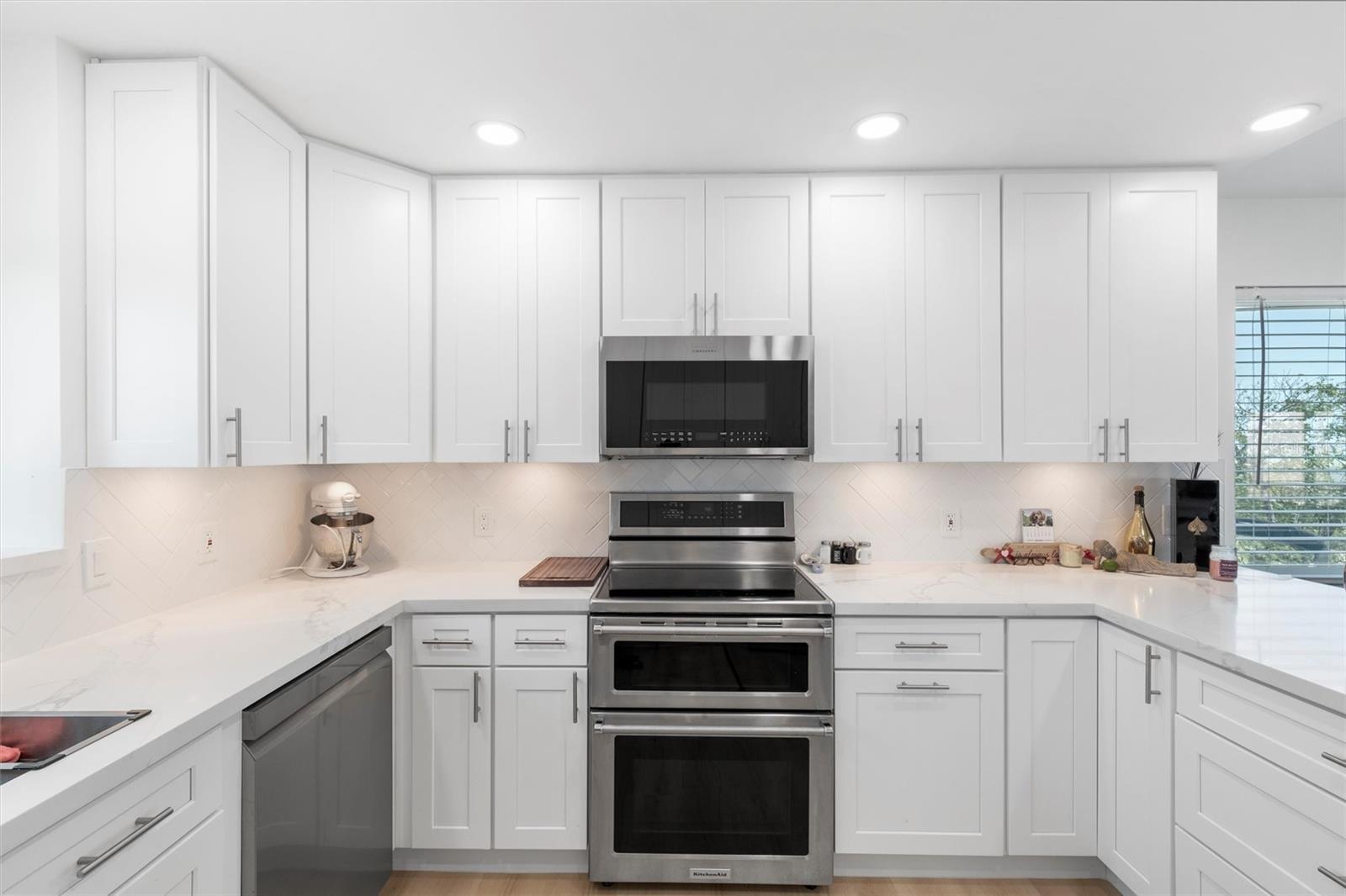 LONG BEACH ESTATES SEC B - Residential