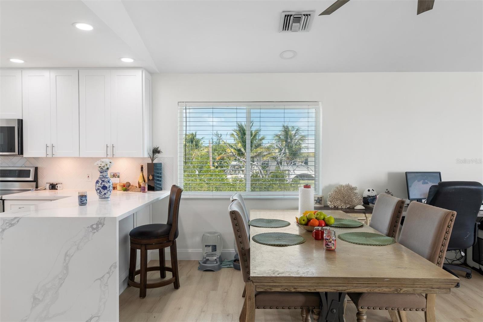 LONG BEACH ESTATES SEC B - Residential